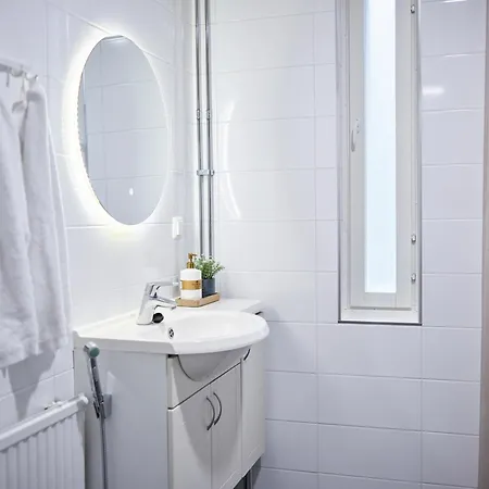 Cozy Near Arktikum Science Center And Museum Appartamento *