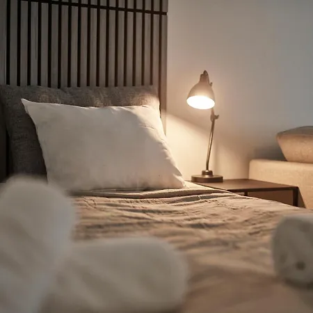 Cozy Apartment Near Arktikum & City Center Apartamento *